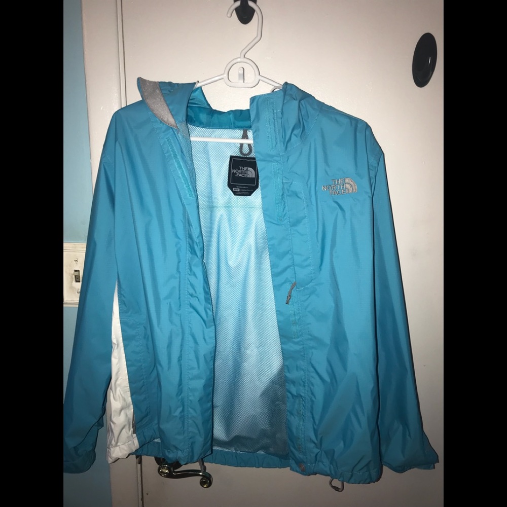 NWOT blue north face rain jacket